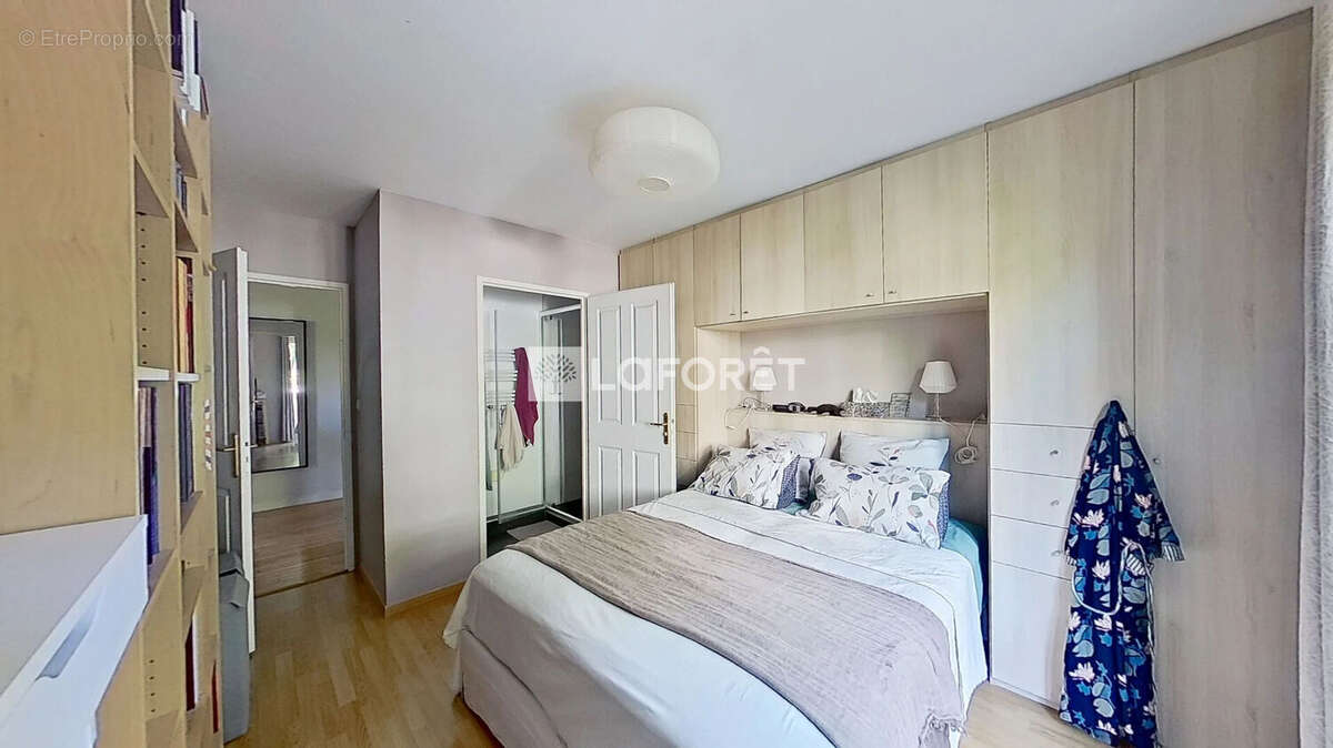 Appartement à LYON-8E
