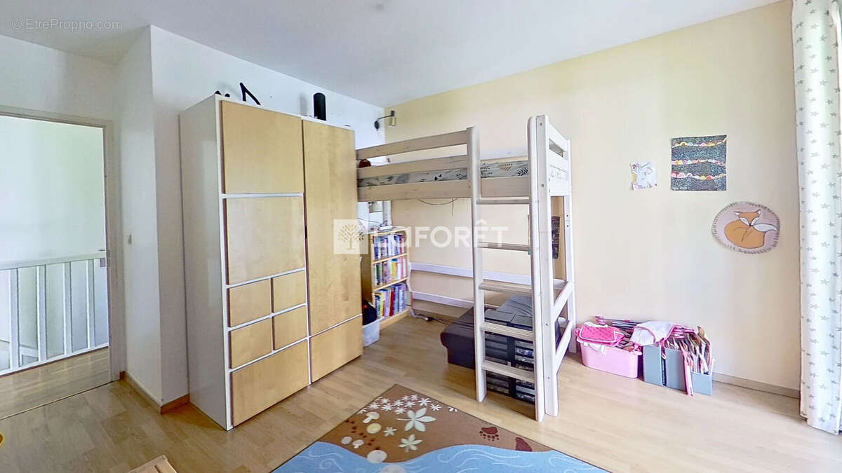 Appartement à LYON-8E