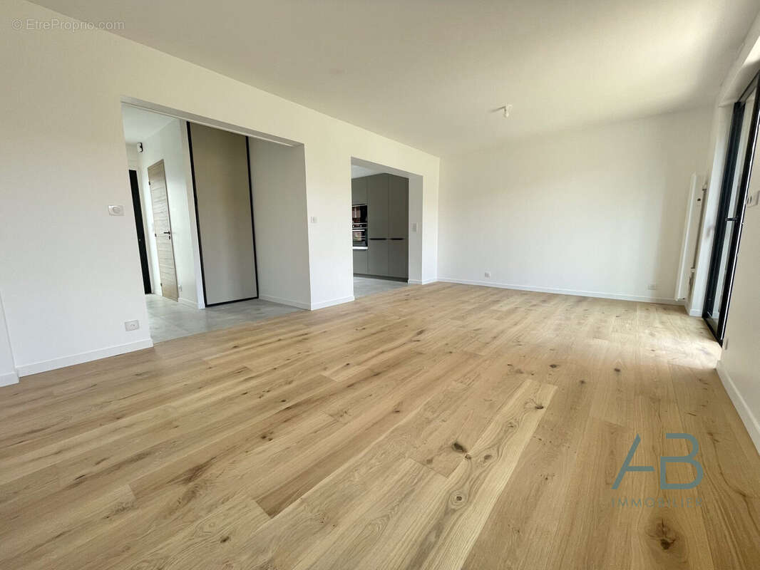 Maison à LA MADELEINE