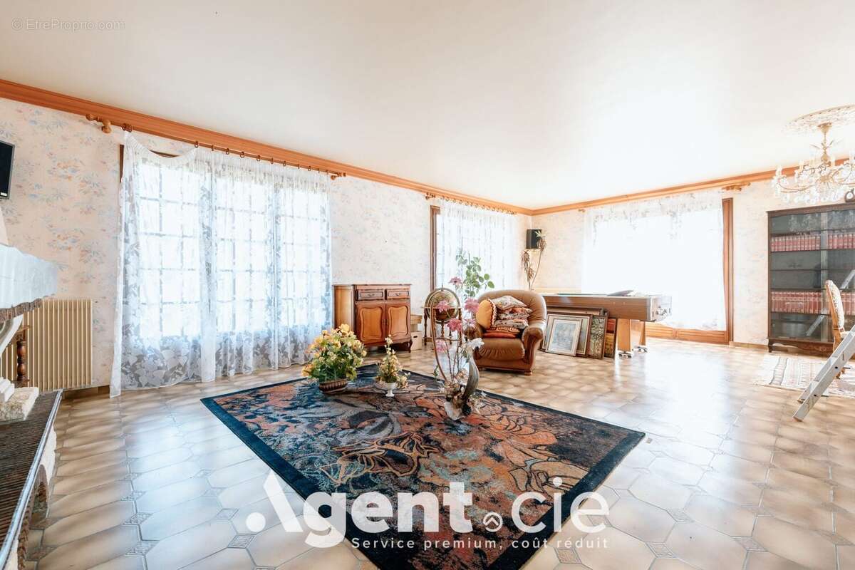 Maison à ESQUAY-NOTRE-DAME