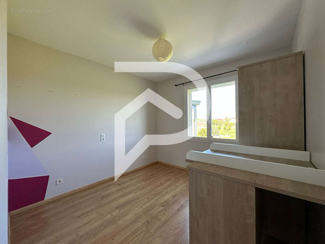 Maison à MONTPON-MENESTEROL