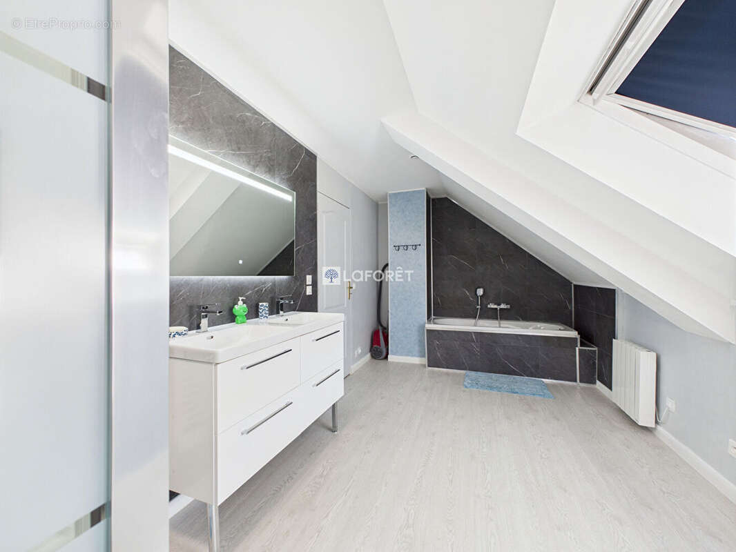 Maison à PONT-L&#039;ABBE