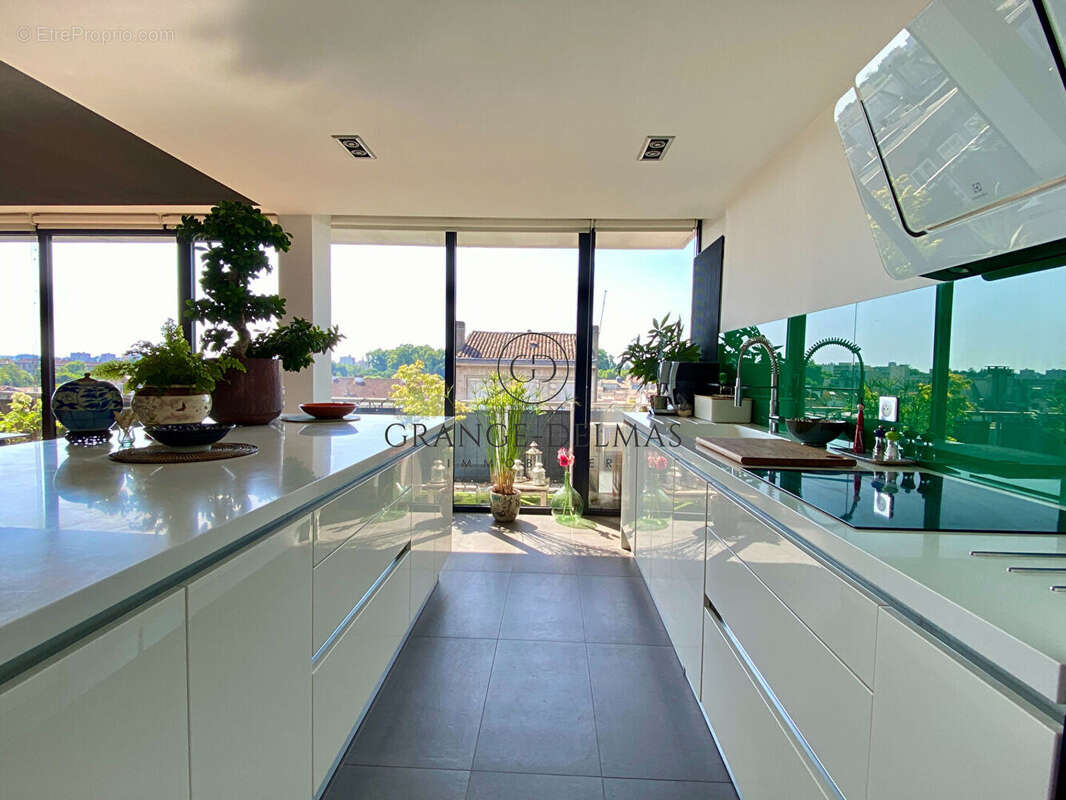 Appartement à BORDEAUX