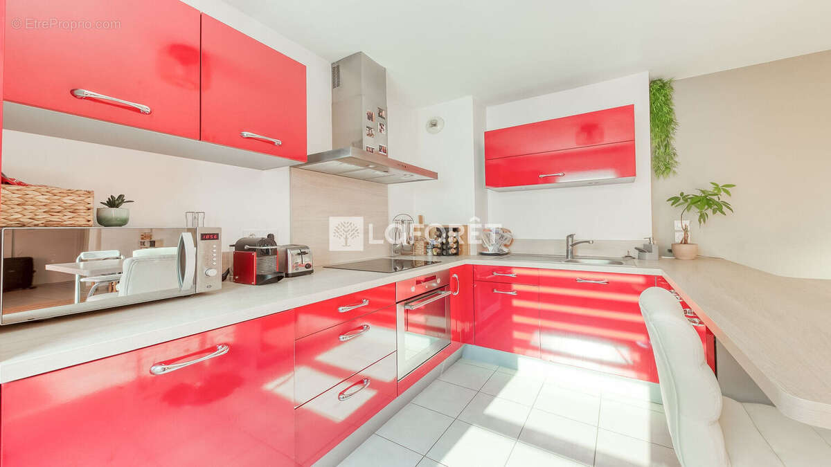 Appartement à EMERAINVILLE