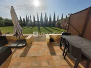 Appartement à SAINT-PIERRE-DE-MEZOARGUES