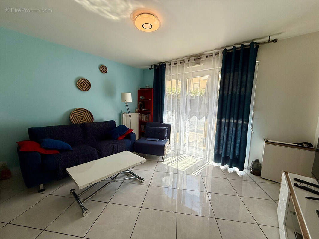 Appartement à BRIE-COMTE-ROBERT