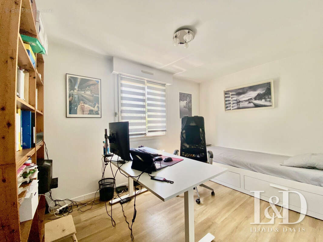 Maison à SAINTE-LUCE-SUR-LOIRE