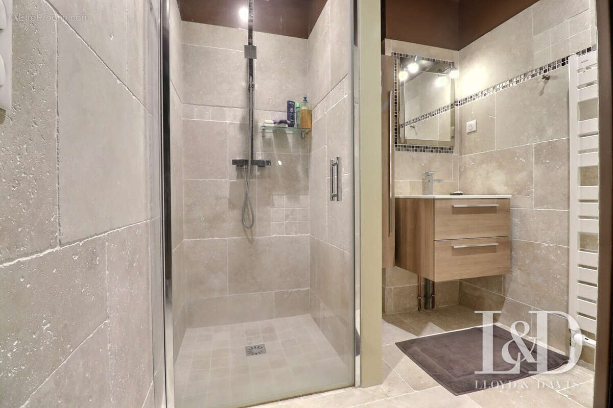 Maison à AUVERS-SAINT-GEORGES