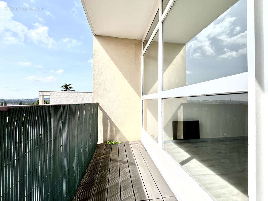 Appartement à AUBERGENVILLE