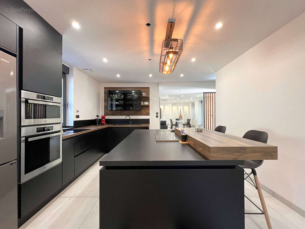 Maison à MONTALIEU-VERCIEU