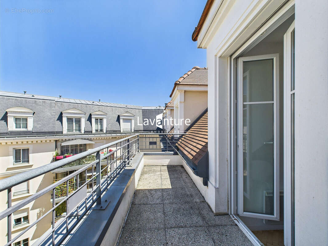 Appartement à LE PLESSIS-ROBINSON