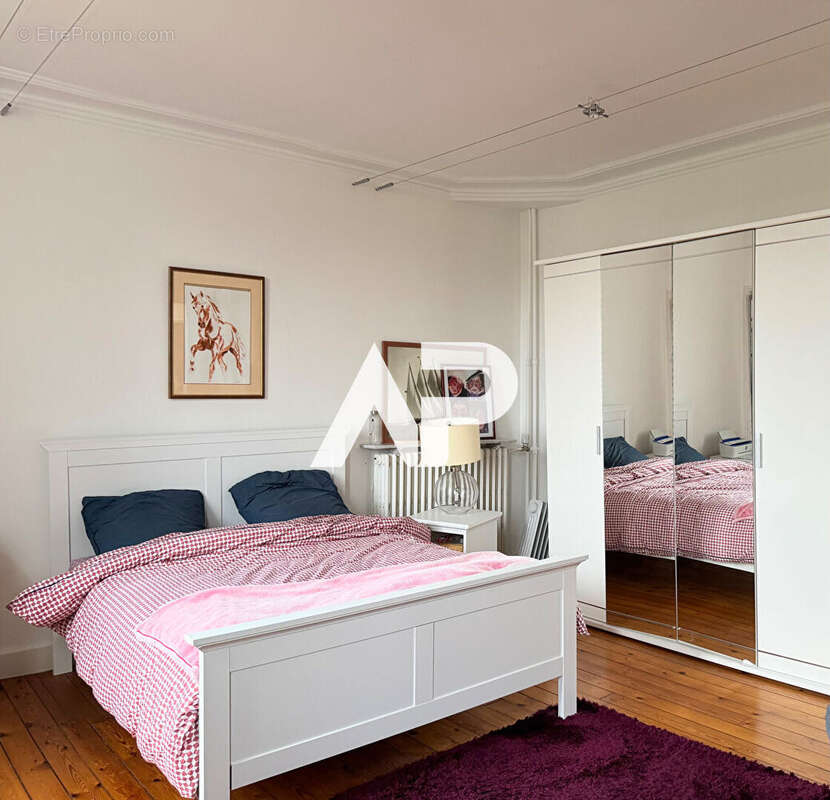 Maison à MONTMORENCY