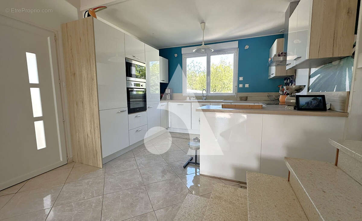 Maison à BOURCEFRANC-LE-CHAPUS