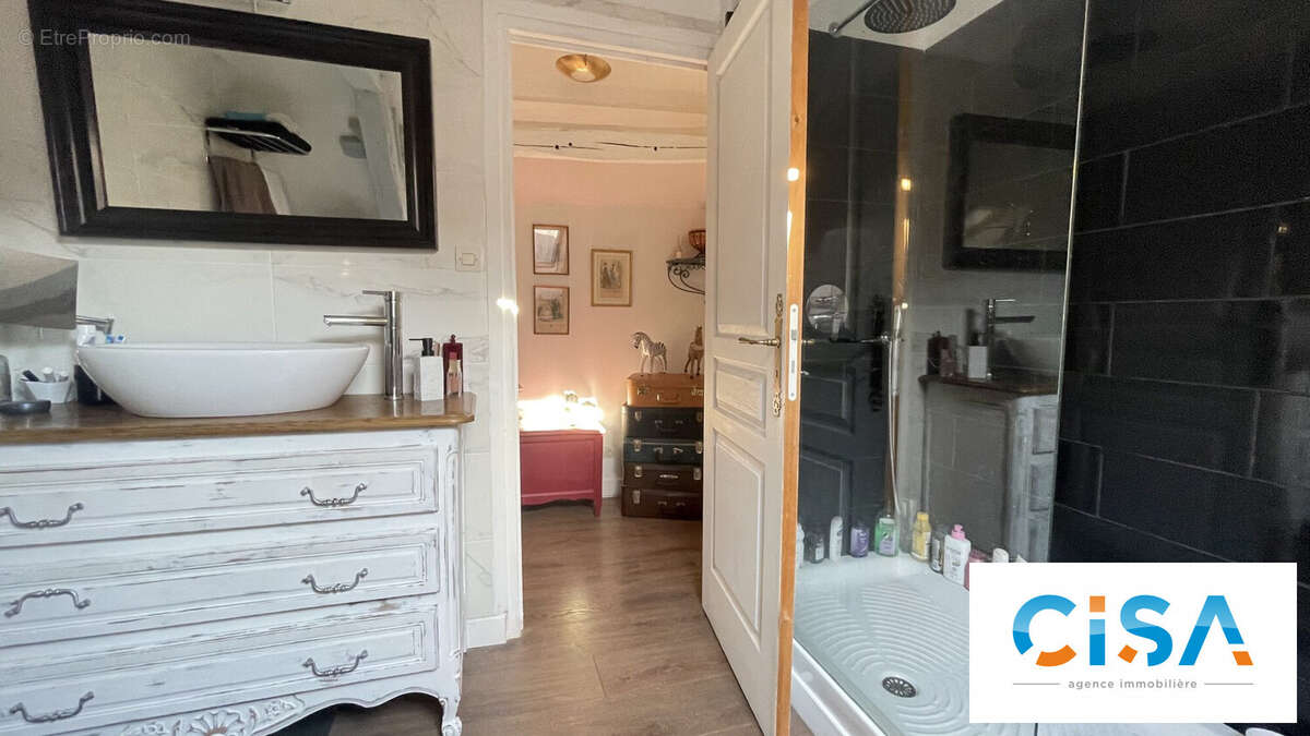 Maison à PONT-SAINTE-MAXENCE