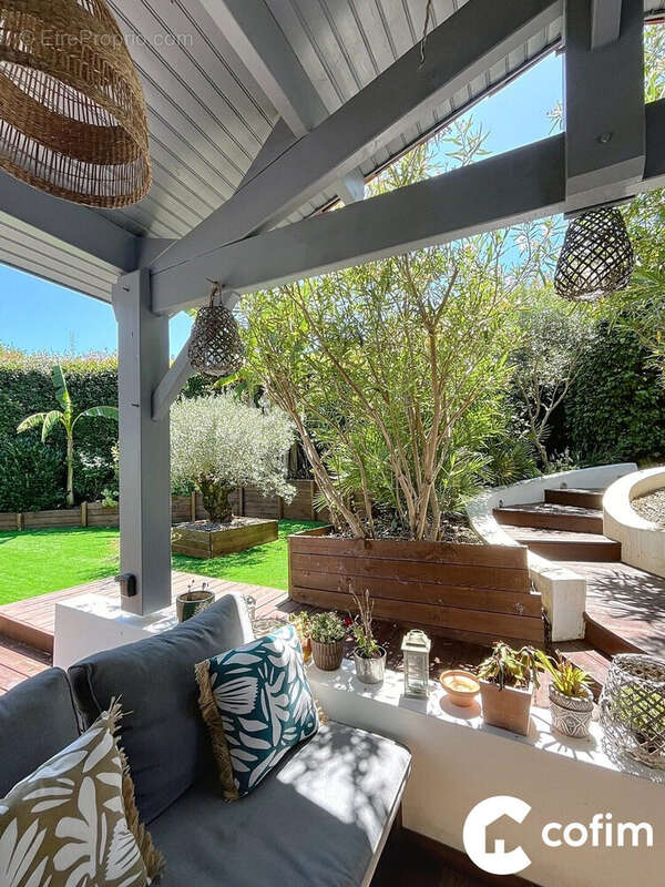 Maison à BASSUSSARRY