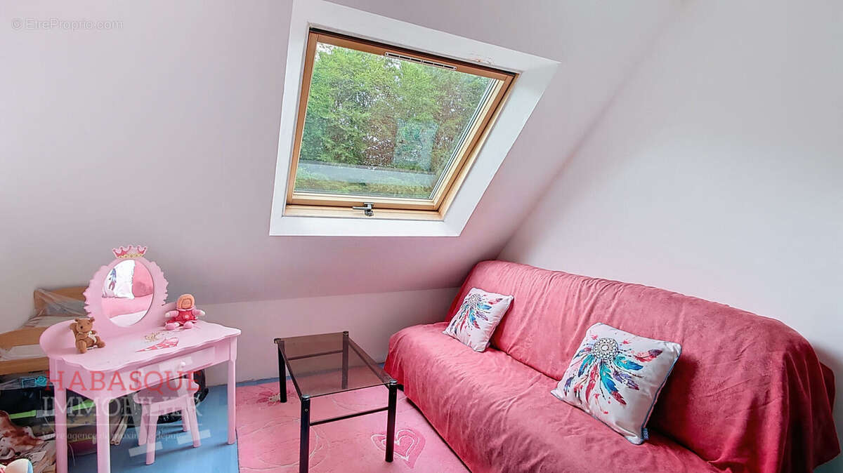 Maison à SAINT-URBAIN