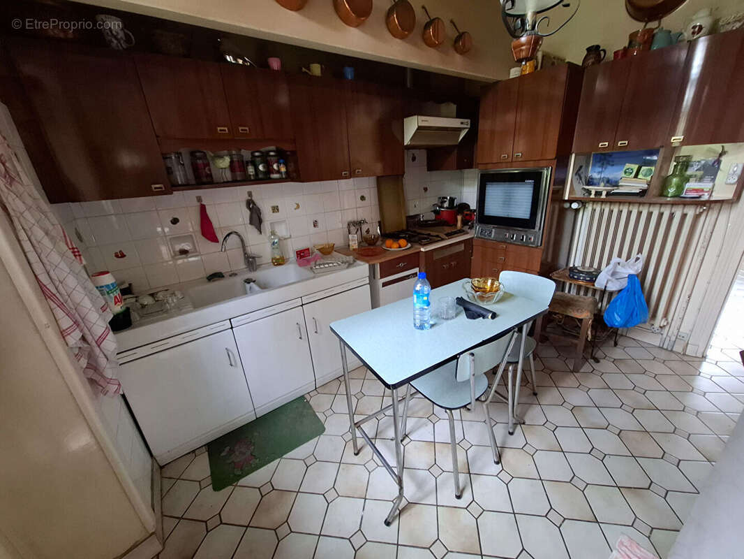 Maison à LONS-LE-SAUNIER