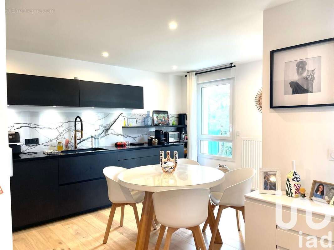 Photo 2 - Appartement à FREJUS