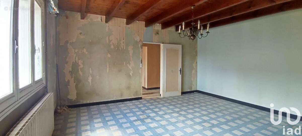 Photo 6 - Maison à CHERVES-RICHEMONT