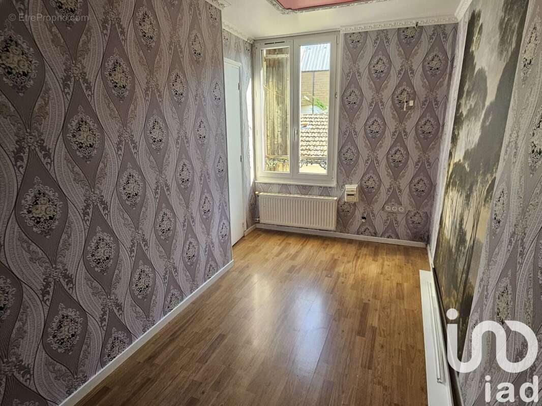 Photo 3 - Appartement à AUBERVILLIERS