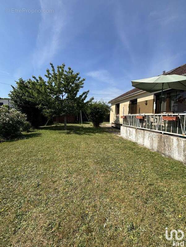 Photo 2 - Maison à LE GRAND-QUEVILLY