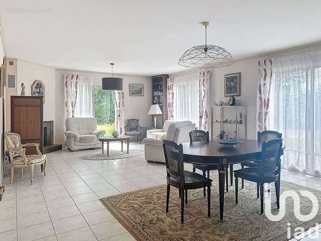 Photo 2 - Maison à SAINT-PHILIBERT