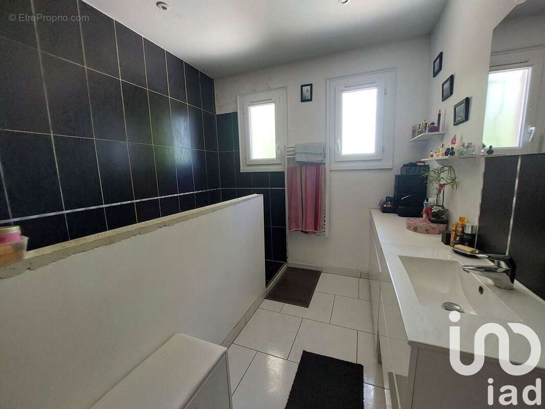 Photo 8 - Maison à CHAILLAC-SUR-VIENNE