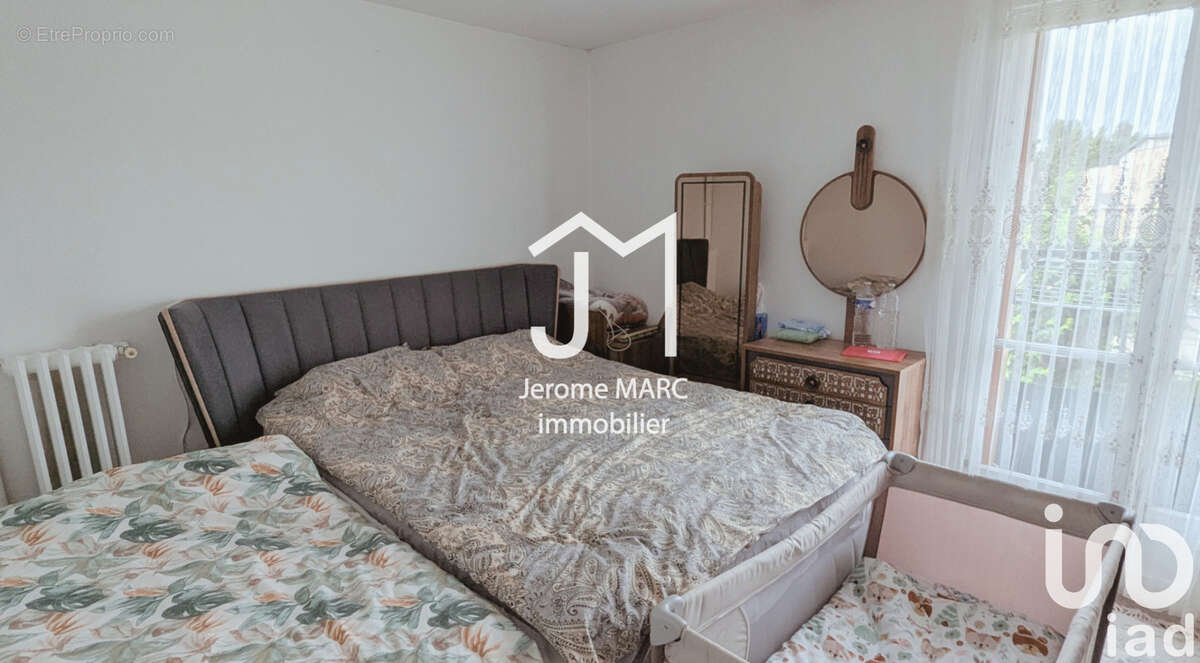 Photo 2 - Appartement à SARCELLES