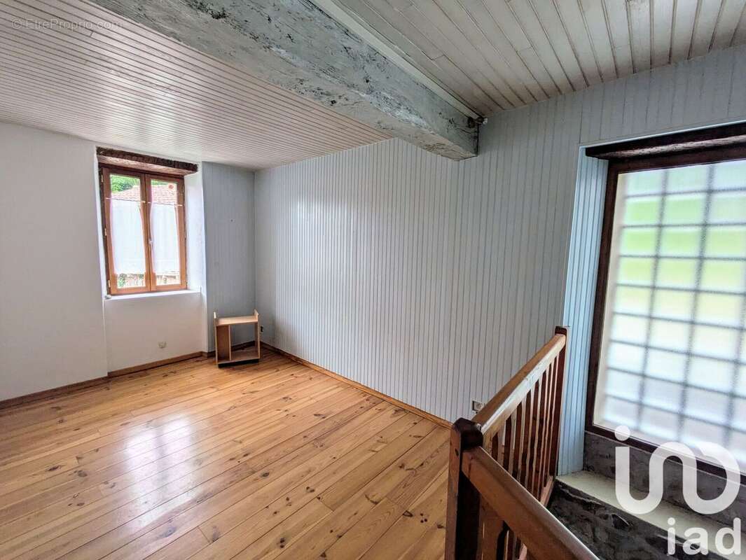 Photo 4 - Maison à DURBAN-SUR-ARIZE