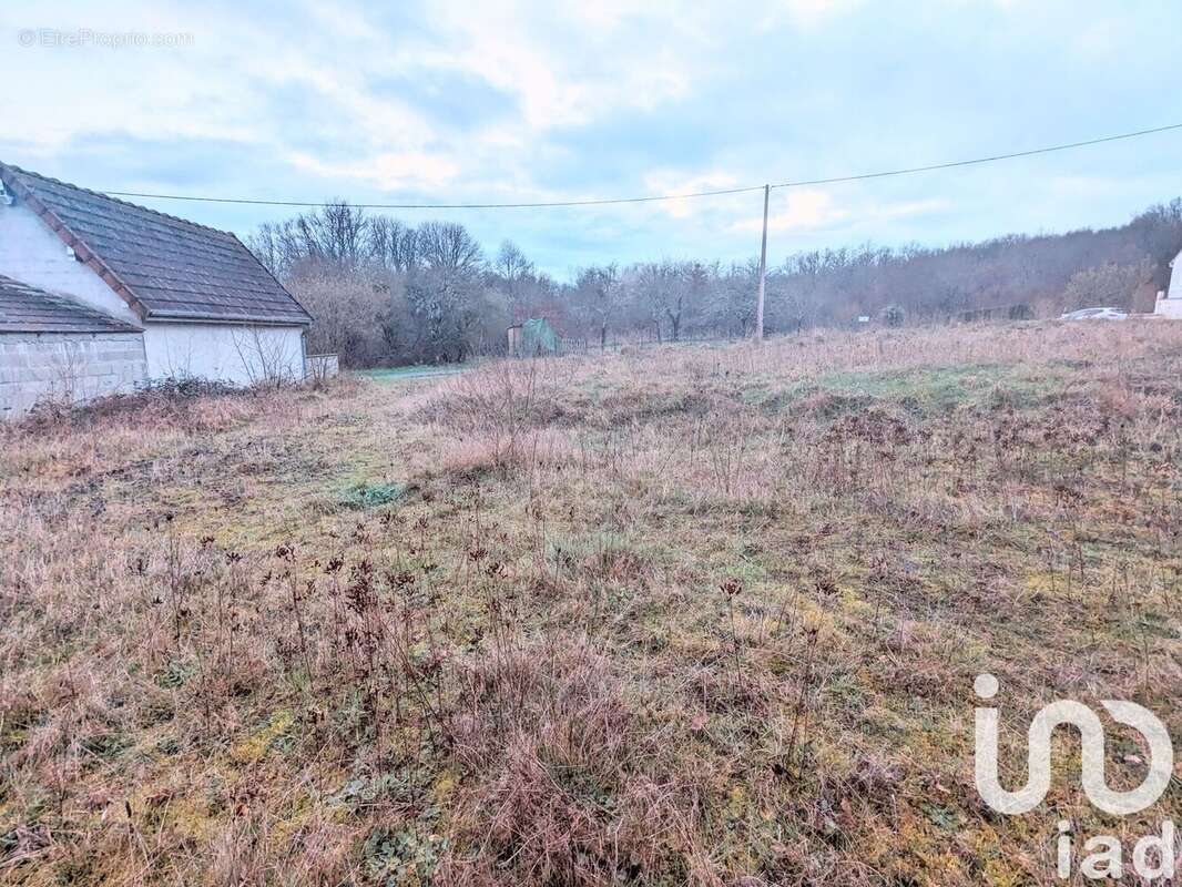 Photo 2 - Terrain à CHENIERS
