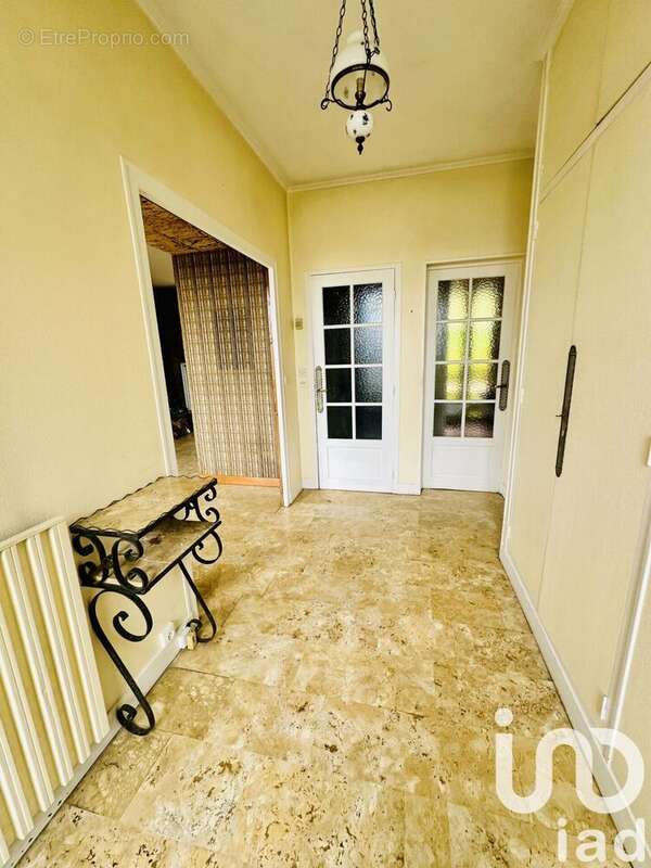 Photo 2 - Maison à JOUY