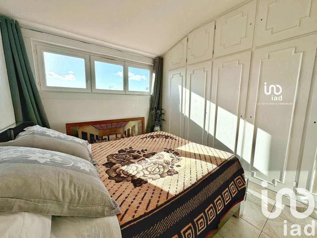 Photo 8 - Appartement à RUEIL-MALMAISON