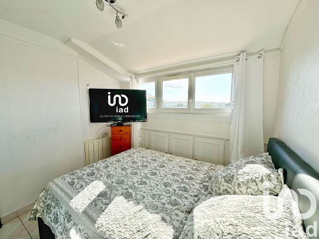 Photo 9 - Appartement à RUEIL-MALMAISON