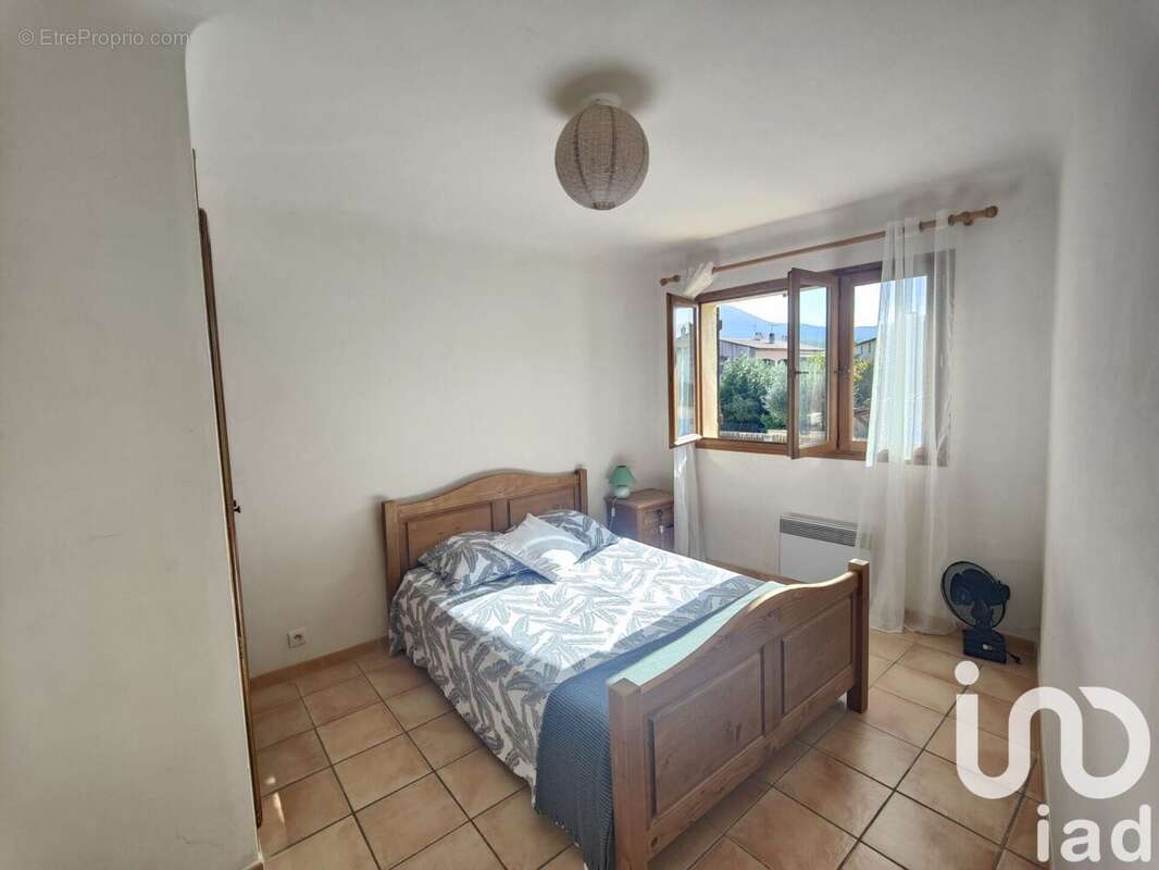 Photo 9 - Appartement à LES SALLES-SUR-VERDON