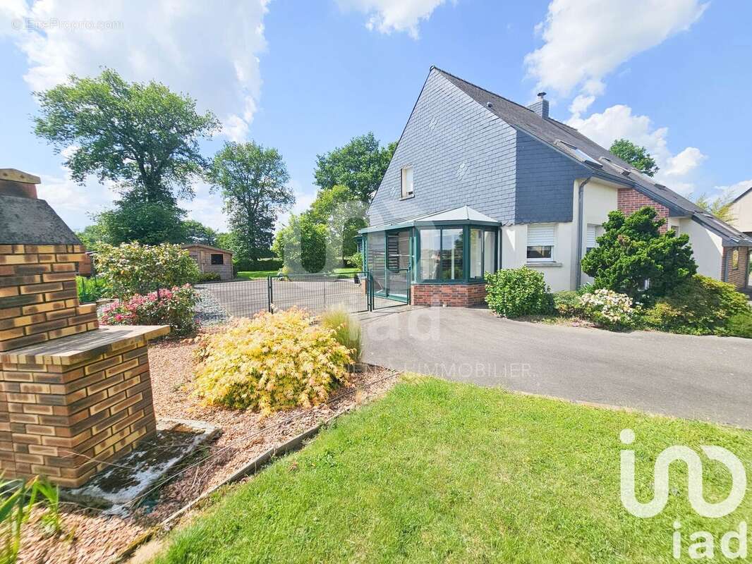 Photo 5 - Maison à SAINT-MEEN-LE-GRAND