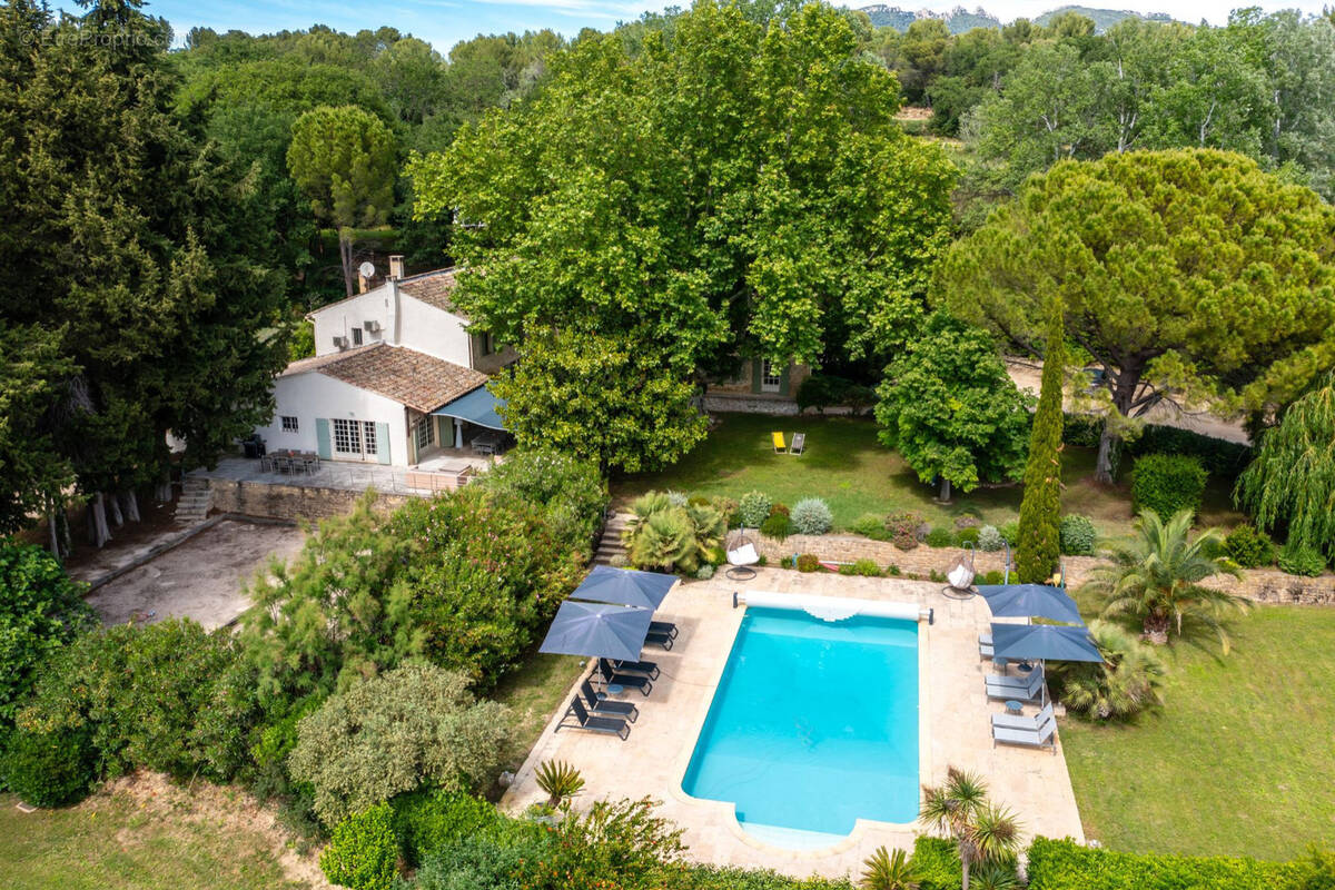 Maison à VACQUEYRAS