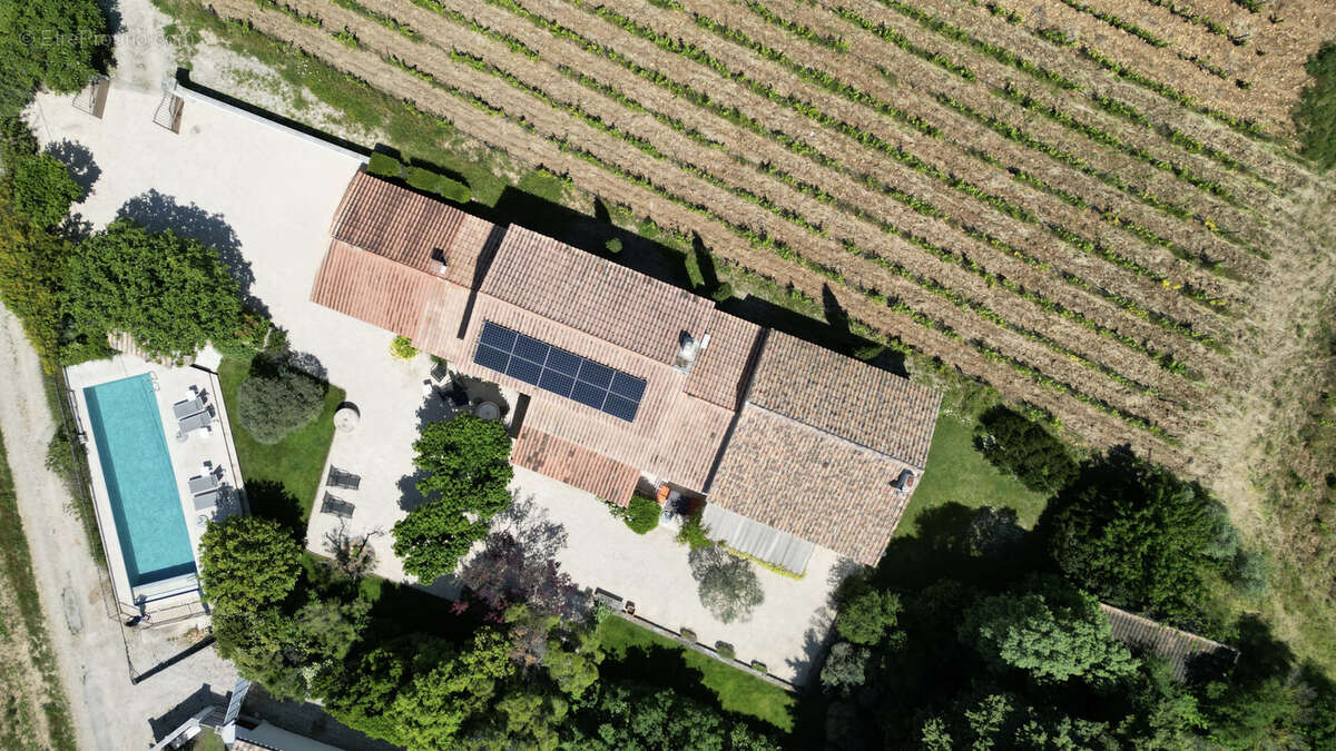 Maison à CHATEAUNEUF-DU-PAPE
