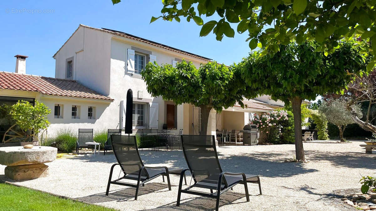 Maison à CHATEAUNEUF-DU-PAPE