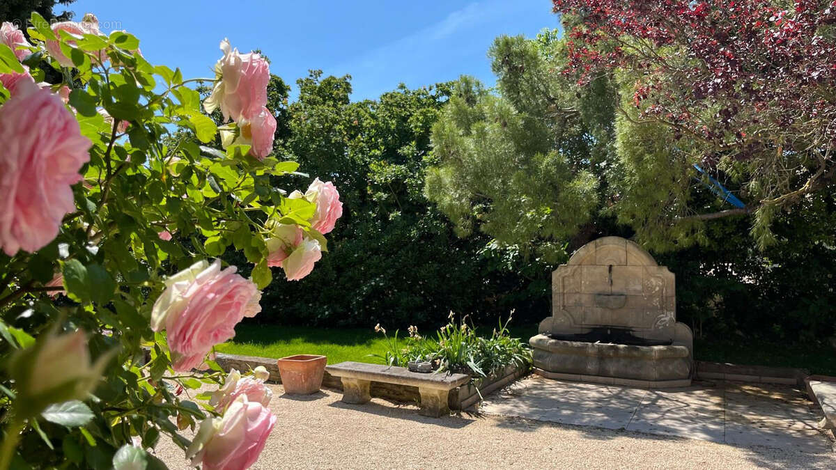 Maison à CHATEAUNEUF-DU-PAPE