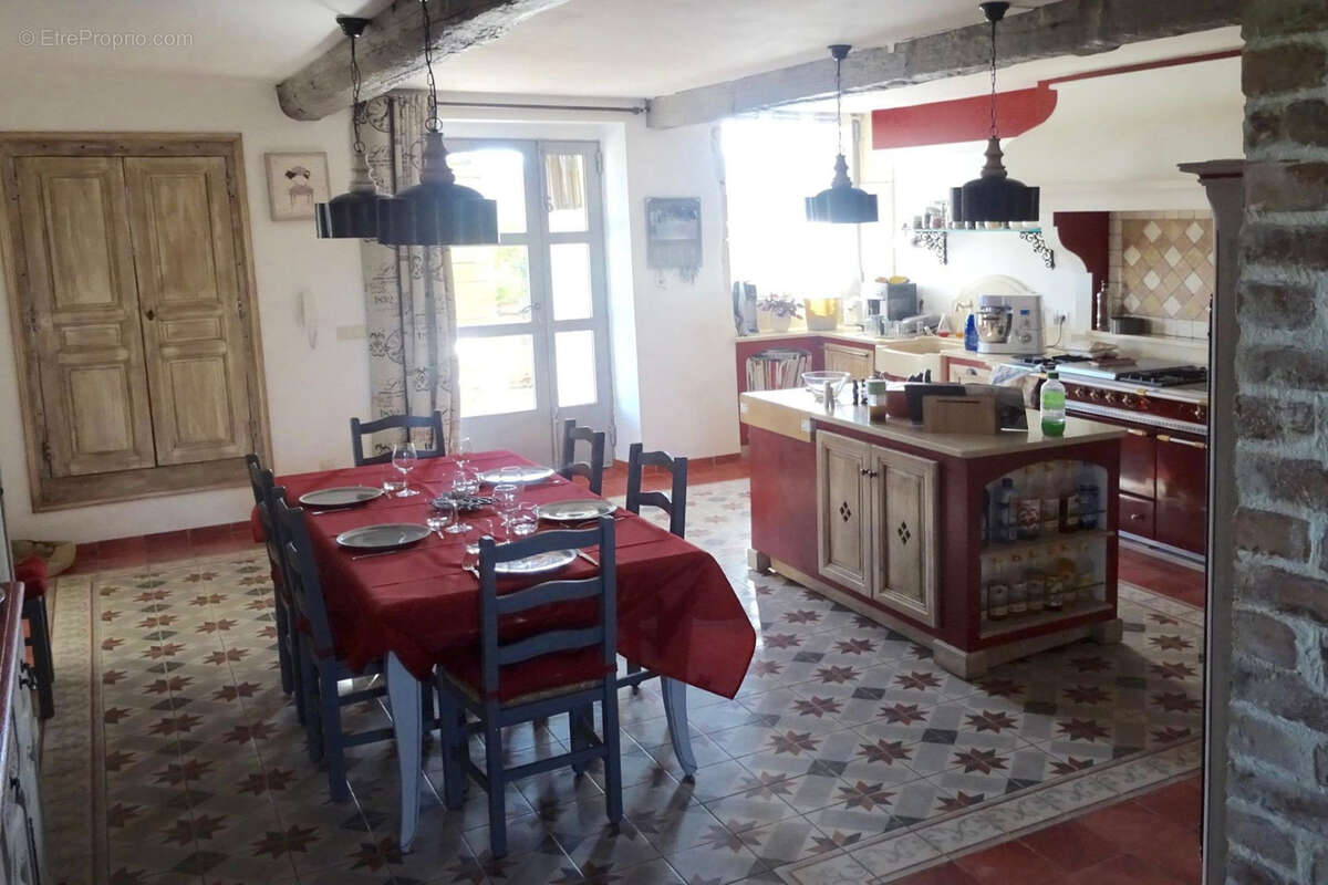 Maison à CHATEAUNEUF-DU-PAPE