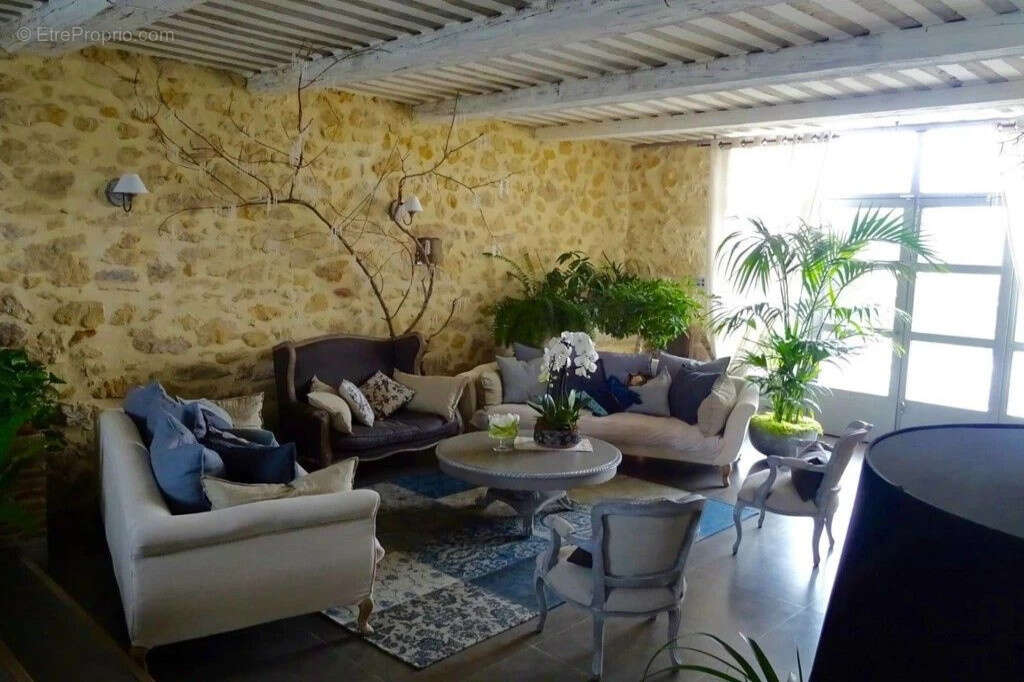 Maison à CHATEAUNEUF-DU-PAPE