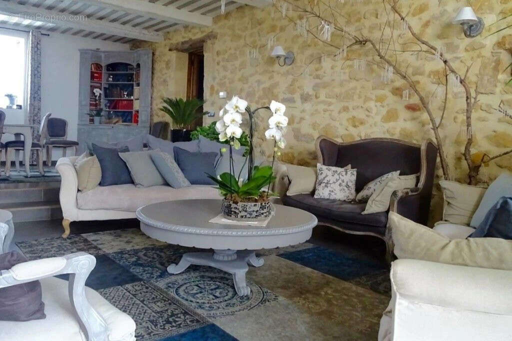 Maison à CHATEAUNEUF-DU-PAPE