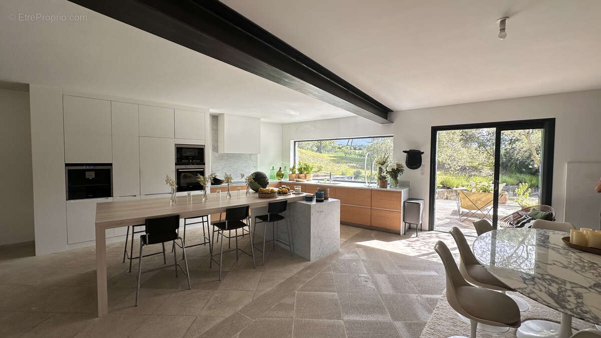 Maison à CRILLON-LE-BRAVE