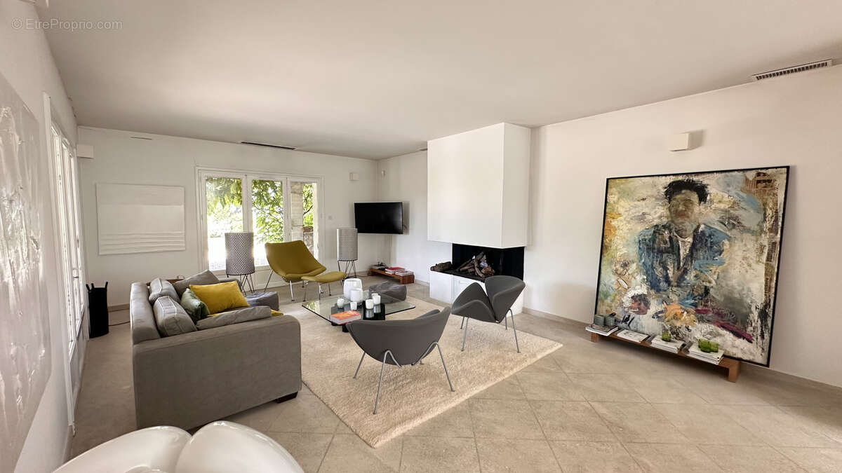 Maison à CRILLON-LE-BRAVE