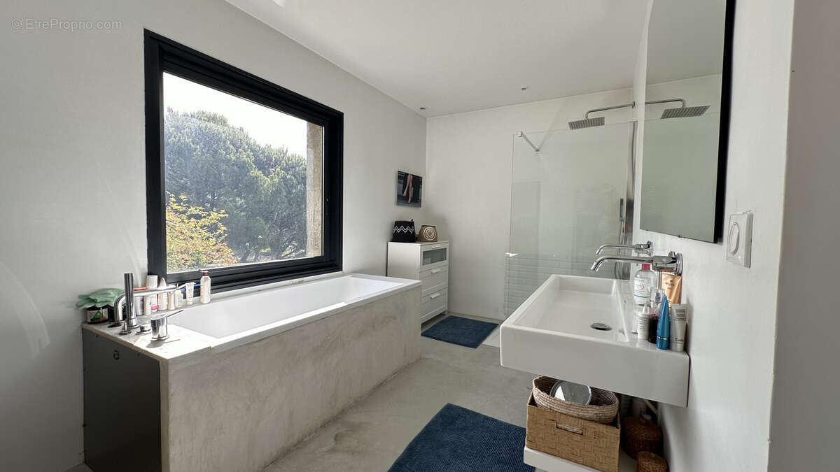 Maison à CRILLON-LE-BRAVE