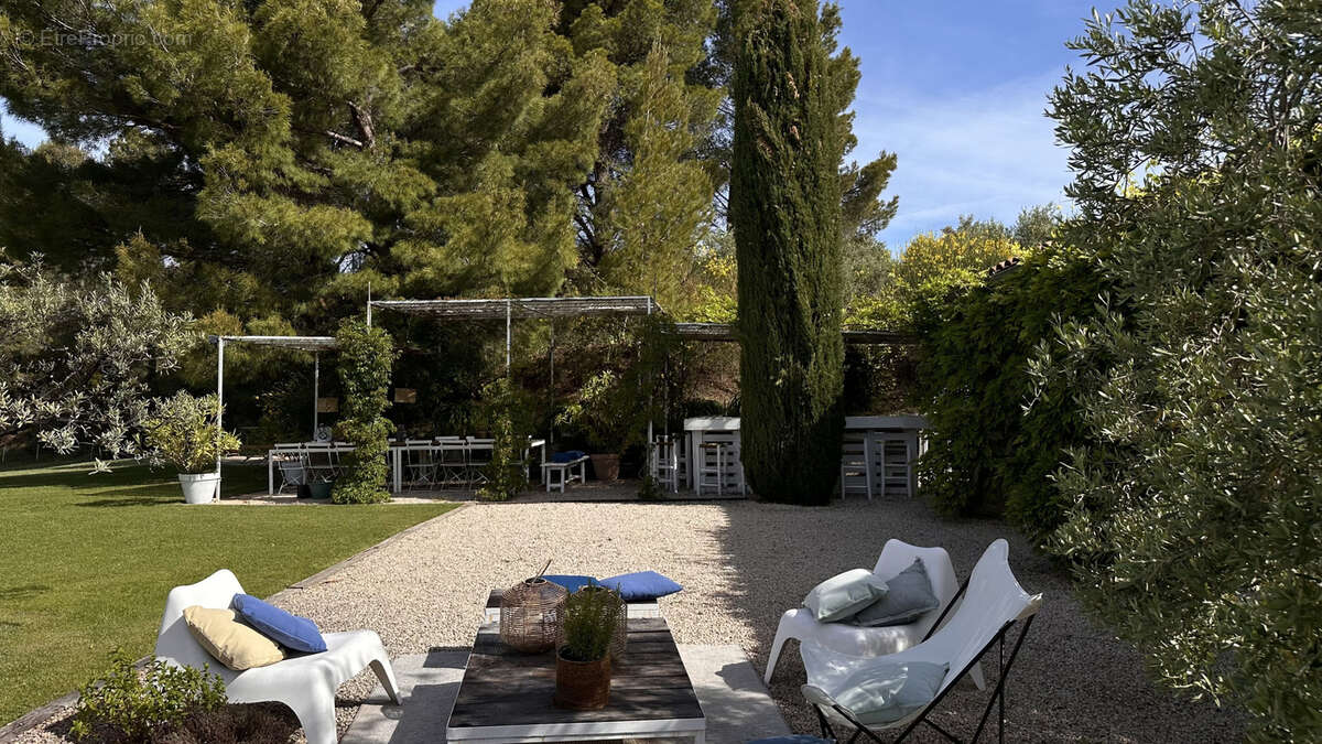 Maison à CRILLON-LE-BRAVE