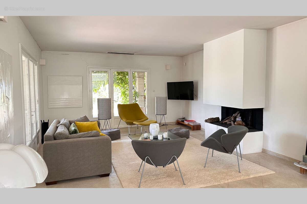 Maison à CRILLON-LE-BRAVE