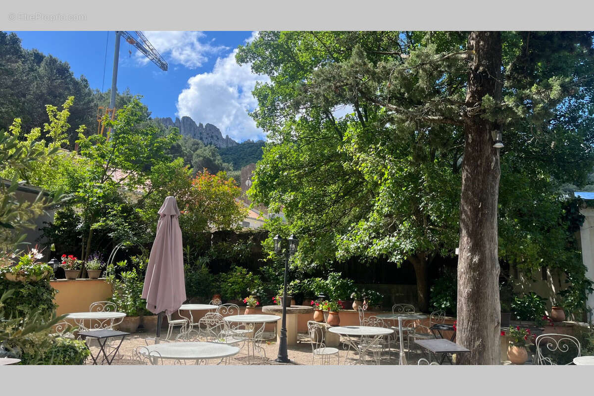 Maison à VAISON-LA-ROMAINE