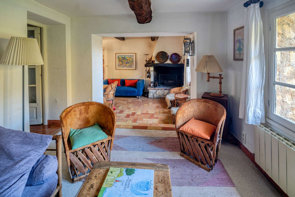 Maison à BEAUMES-DE-VENISE