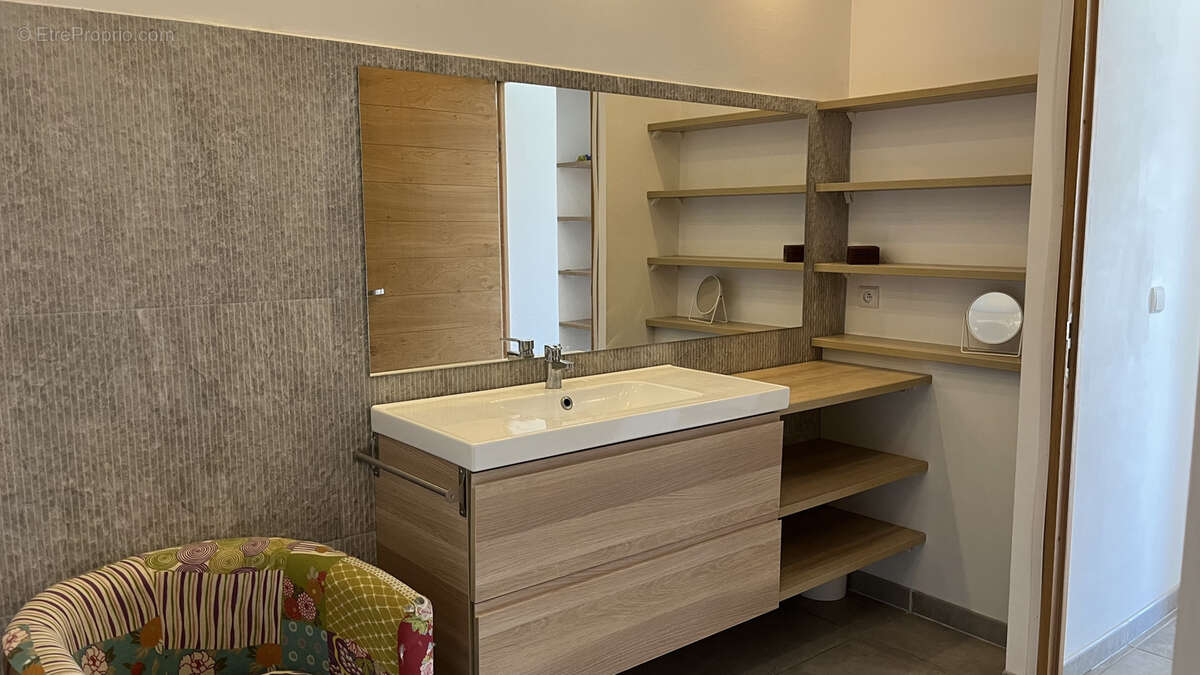 Maison à ROCHEFORT-DU-GARD